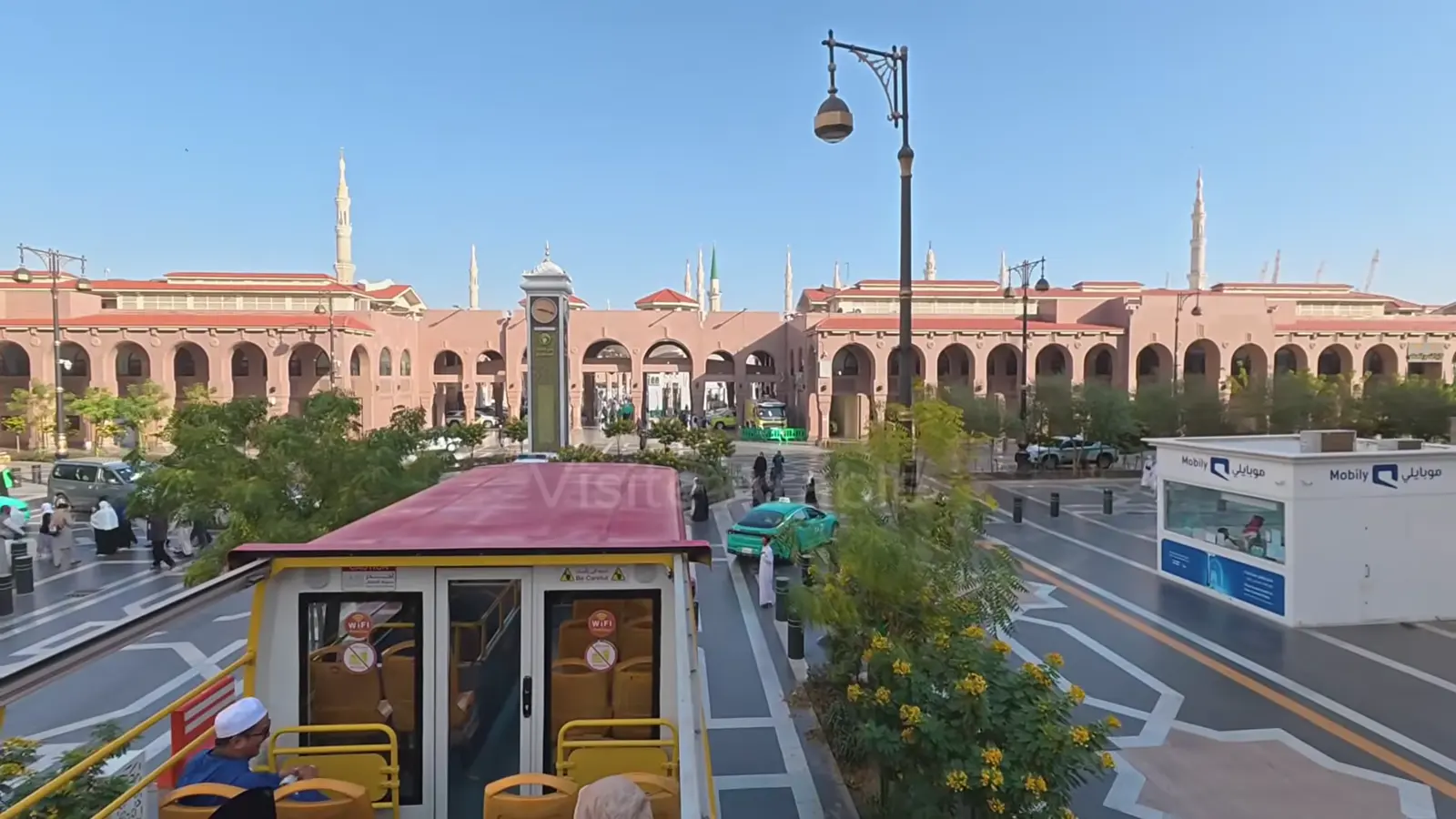 Arrêt 3 du bus des visites de Médine : La porte 310 : Zamzam et al-Ghamâma