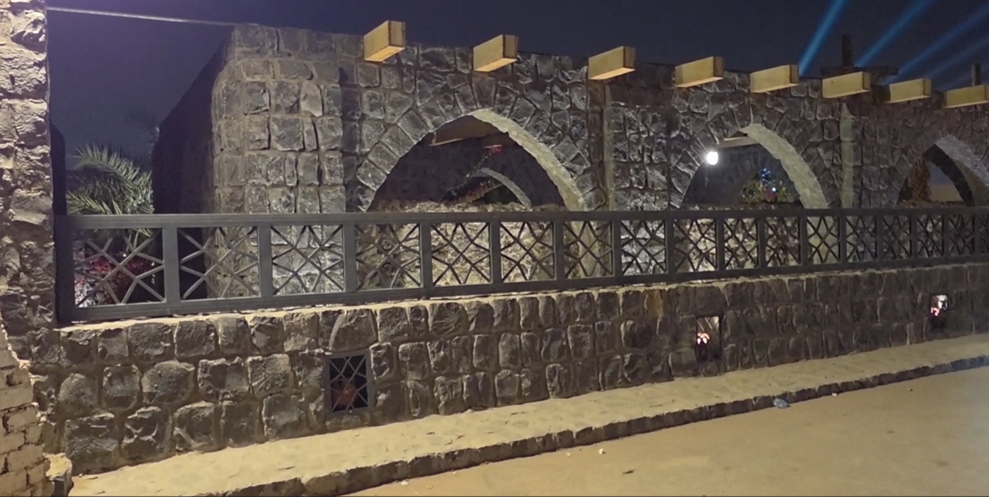 Mosquée d'Unayf (tombe de Talha ibn al-Bara') — Médine · Visite Arabie